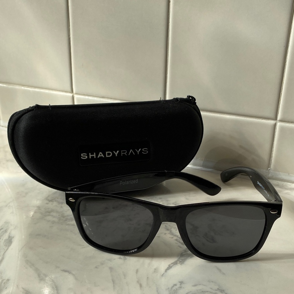 New without tags Shady Rays Black Sunglasses